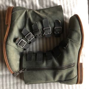 • OluKai Moto Boot •